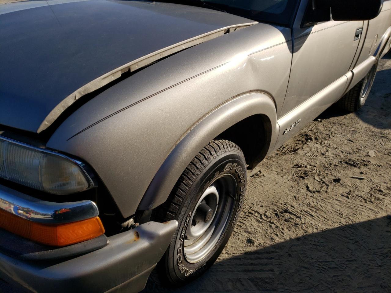 Photo 10 from auction – 2000 CHEVROLET 150 with VIN 1GCCS14W2YK277132