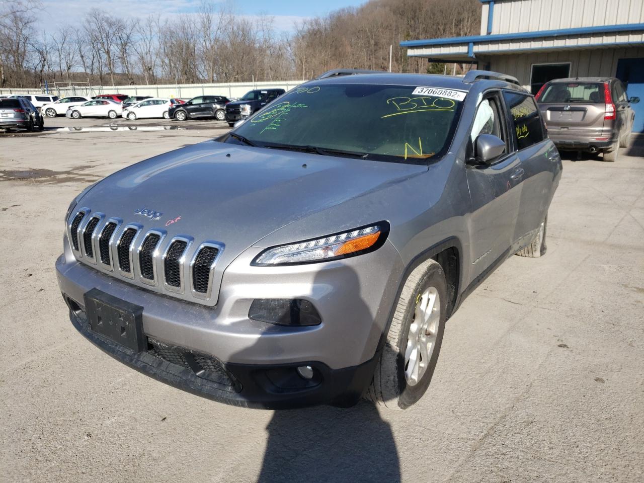 Photo 2 from auction – 2015 JEEP CHEROKEE L with VIN 1C4PJMCSXFW512788
