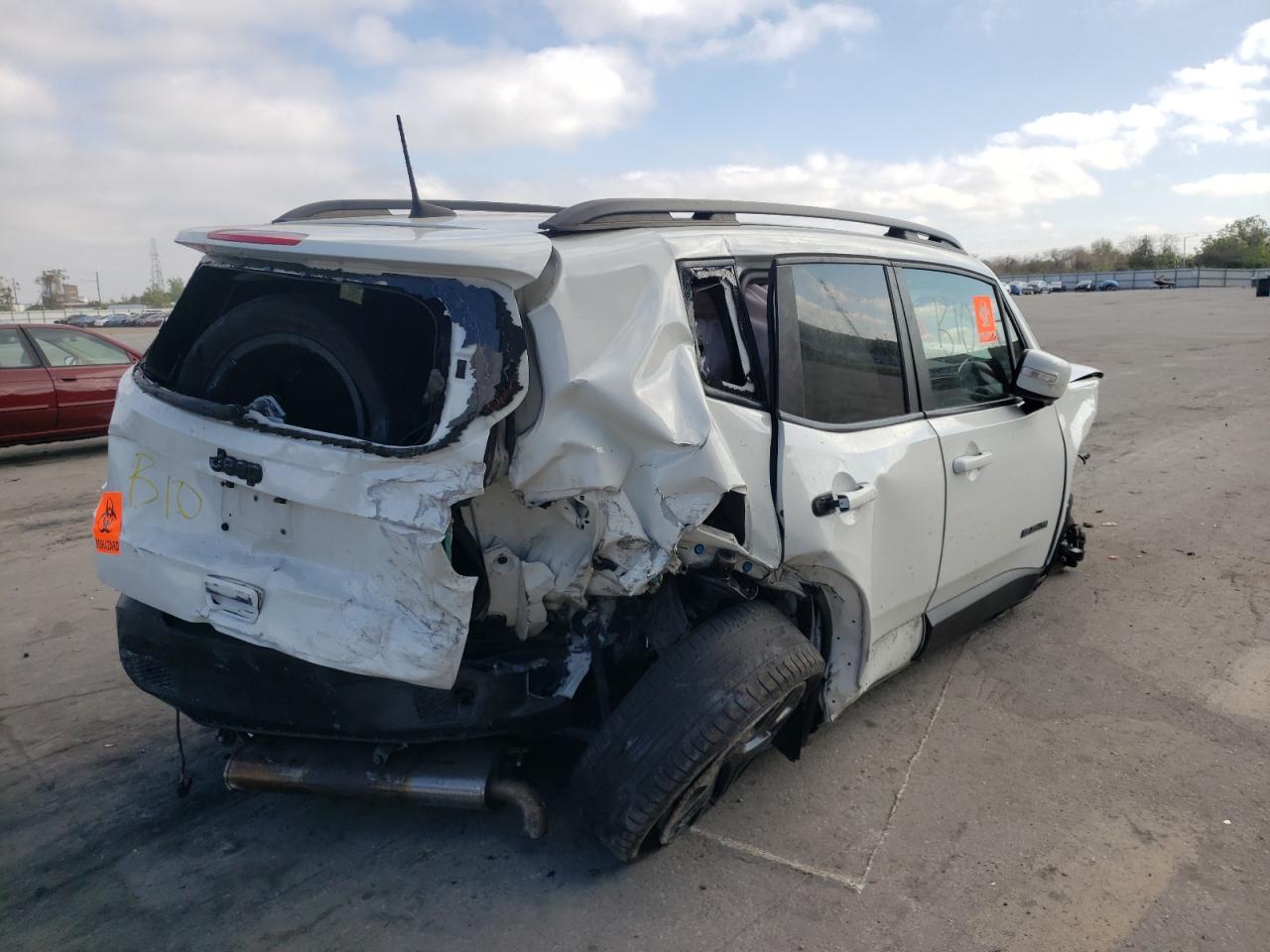 Photo 4 from auction – 2018 JEEP RENEGADE L with VIN ZACCJABB4JPJ44271