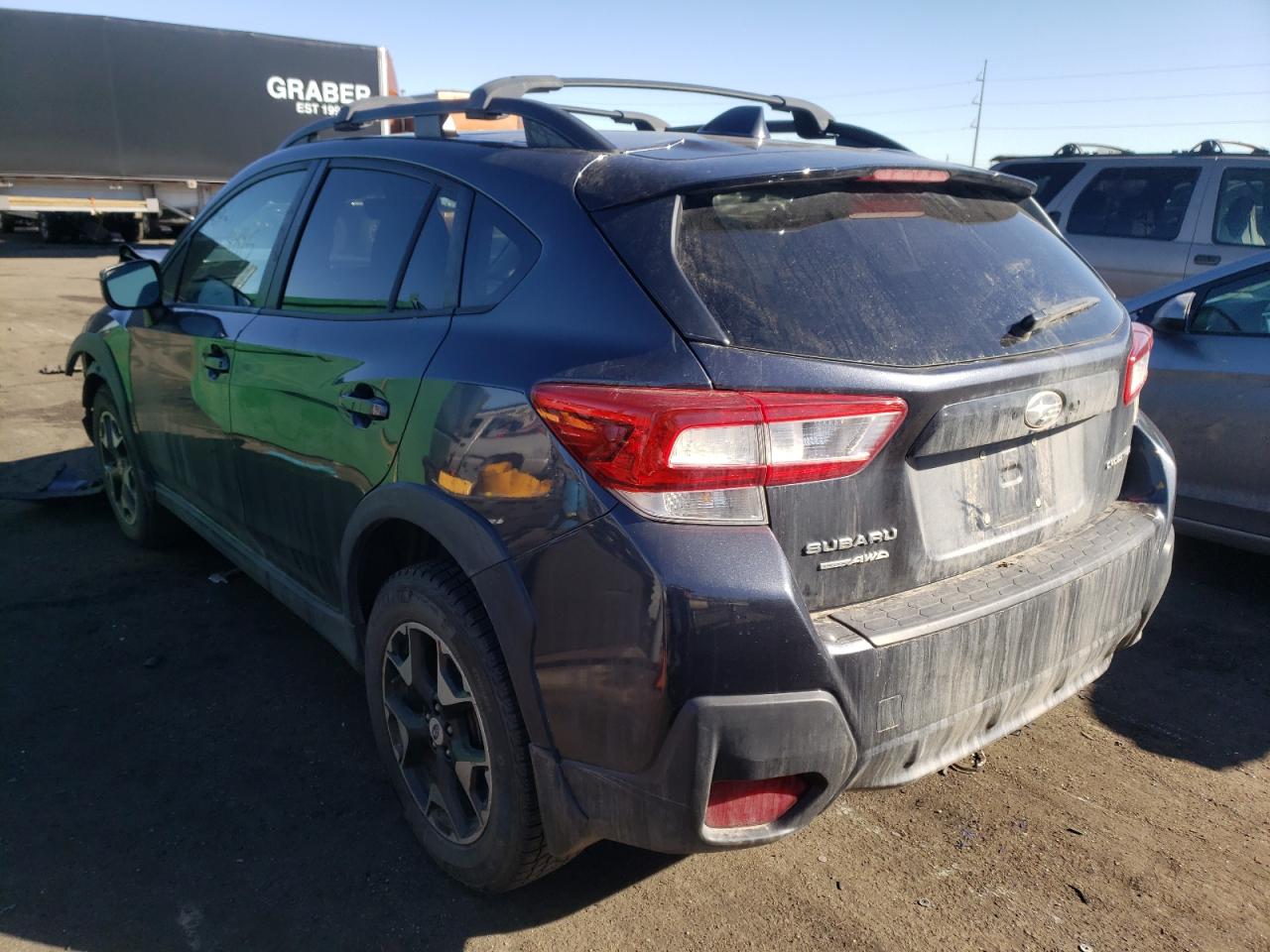 Photo 3 from auction – 2018 SUBARU CROSSTREK with VIN JF2GTABC4JH281758