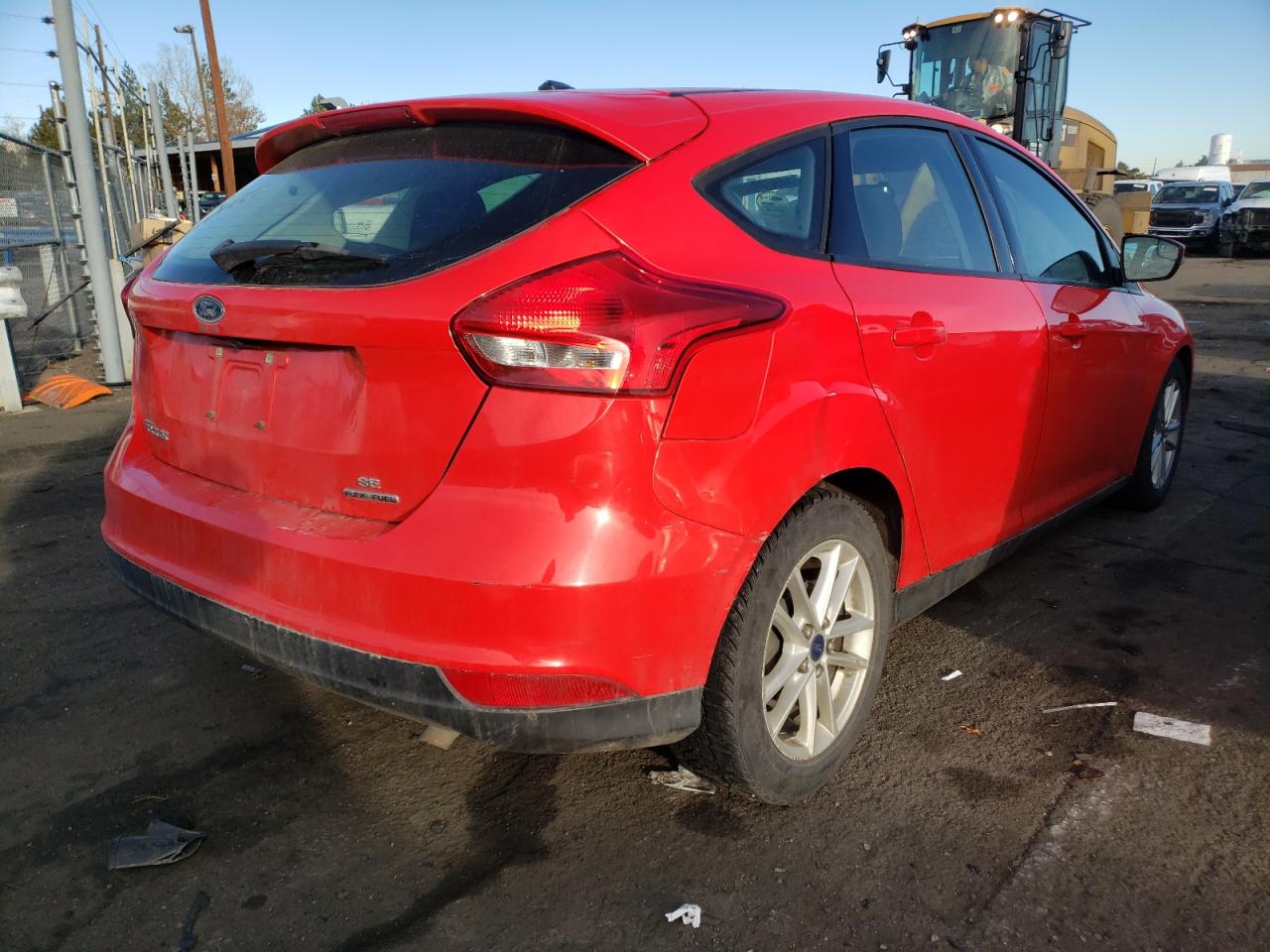 Photo 4 from auction – 2015 FORD FOCUS SE with VIN 1FADP3K2XFL202662