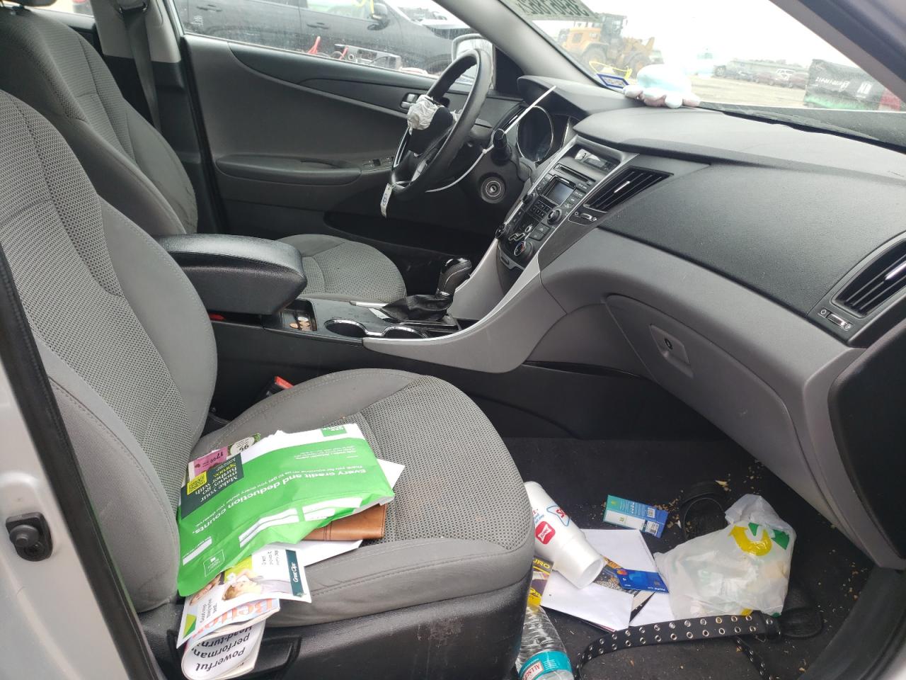 Photo 5 from auction – 2013 HYUNDAI SONATA GLS with VIN 5NPEB4AC0DH686257