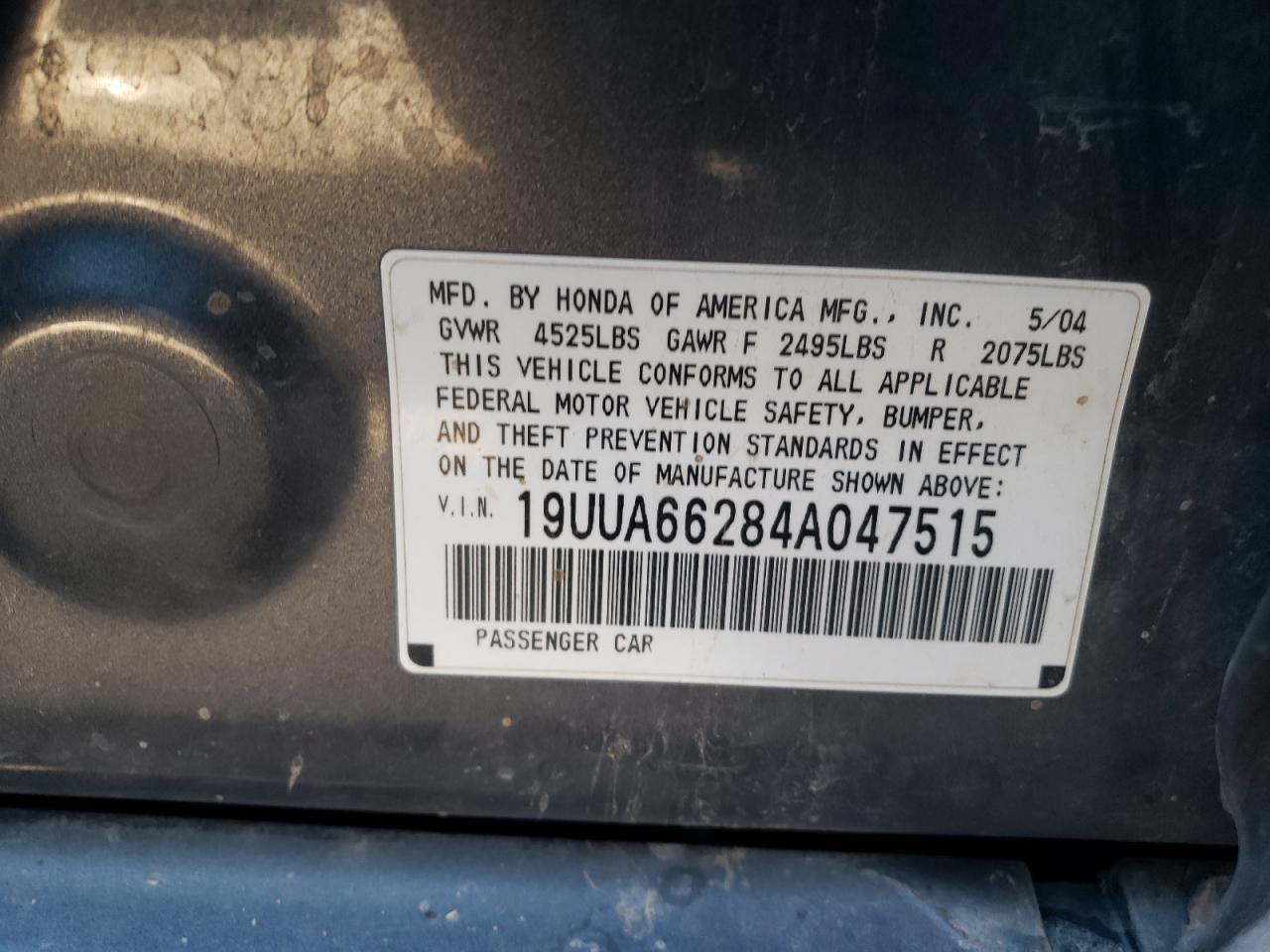 Photo 10 from auction – 2004 ACURA TL with VIN 19UUA66284A047515
