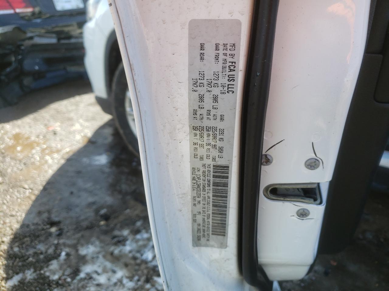 Photo 10 from auction – 2019 JEEP CHEROKEE L with VIN 1C4PJLCB4KD312554