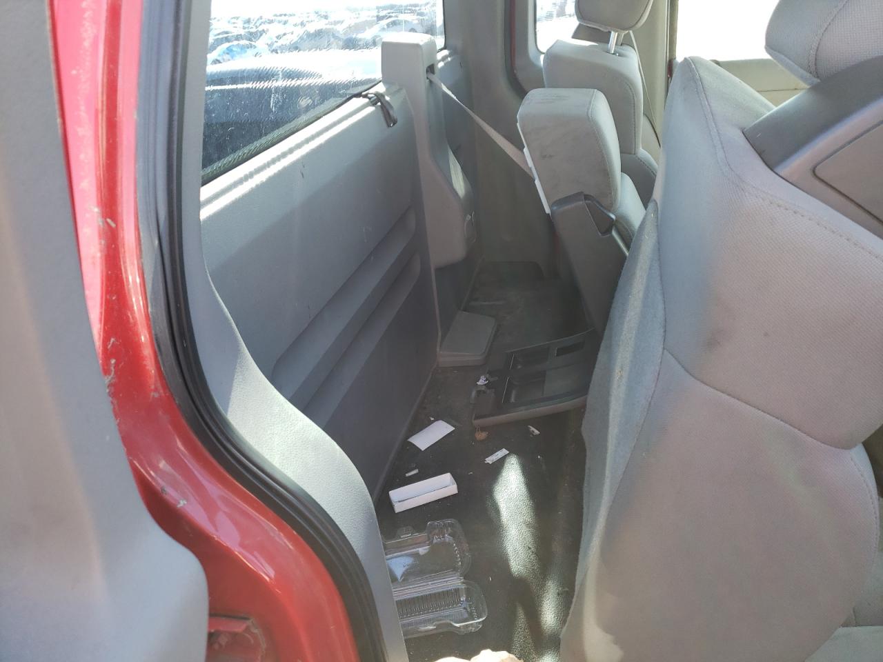 Photo 6 from auction – 2005 FORD F150 with VIN 1FTRF02W75KD94728