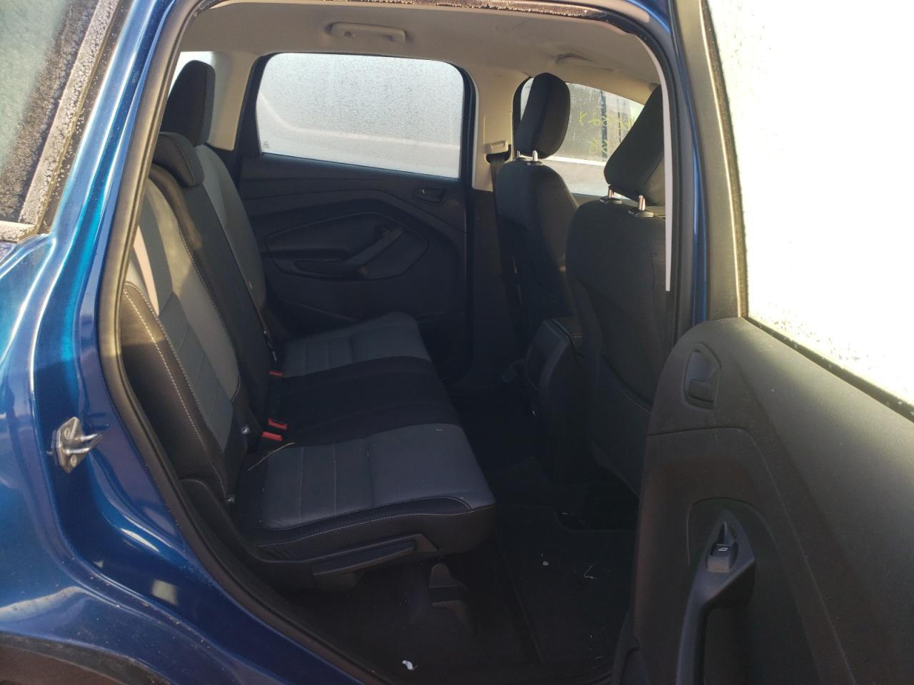 Photo 6 from auction – 2018 FORD ESCAPE S with VIN 1FMCU0F78JUB99343