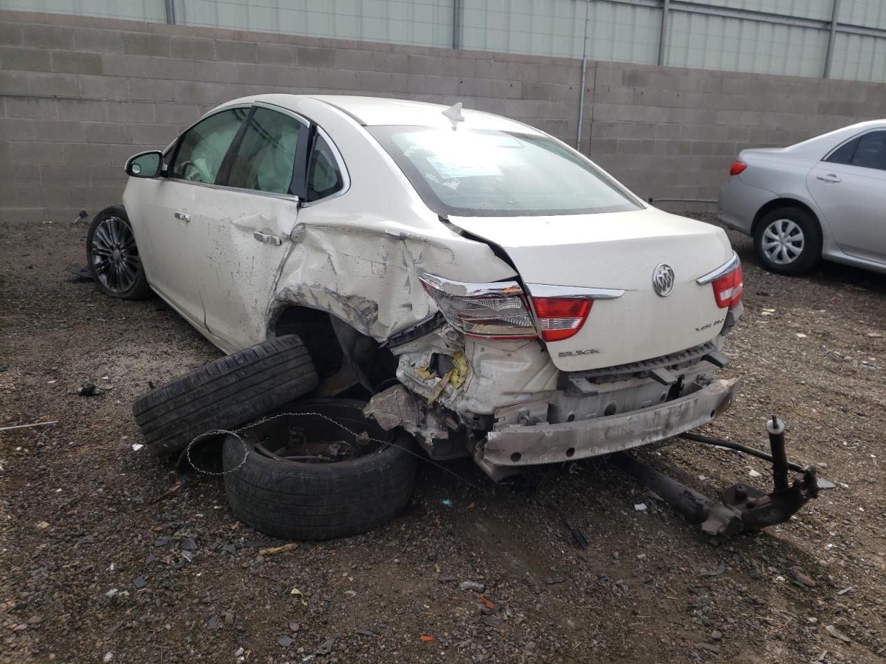 Photo 3 from auction – 2012 BUICK VERANO with VIN 1G4PS5SK9C4213025