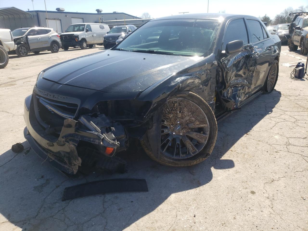 Photo 2 from auction – 2013 CHRYSLER 300C VARVA with VIN 2C3CCADT6DH691913
