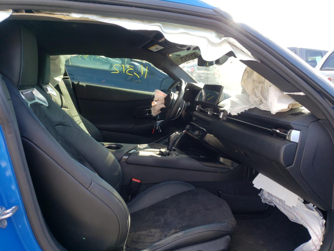 Photo 5 from auction – 2021 TOYOTA SUPRA BASE with VIN WZ1DB0C00MW036914