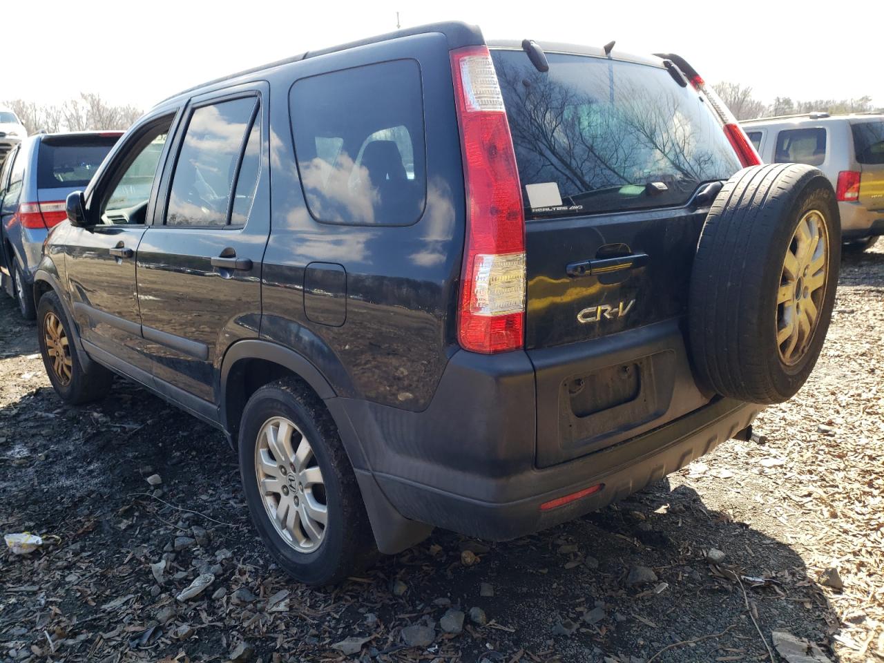 Photo 3 from auction – 2005 HONDA CR-V EX with VIN SHSRD78885U303155