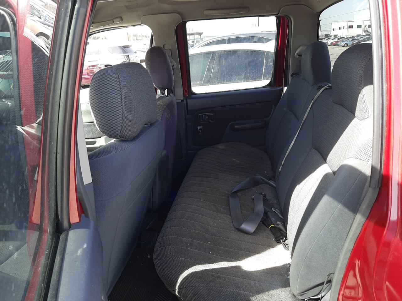 Photo 6 from auction – 2004 NISSAN FRONTIER C with VIN 1N6ED27T74C419793