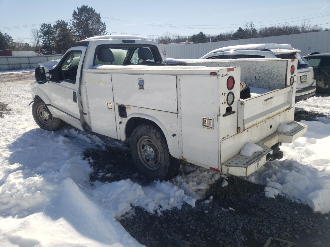 Photo 3 from auction – 2013 FORD F250 SUPER with VIN 1FDBF2A64DEB53989