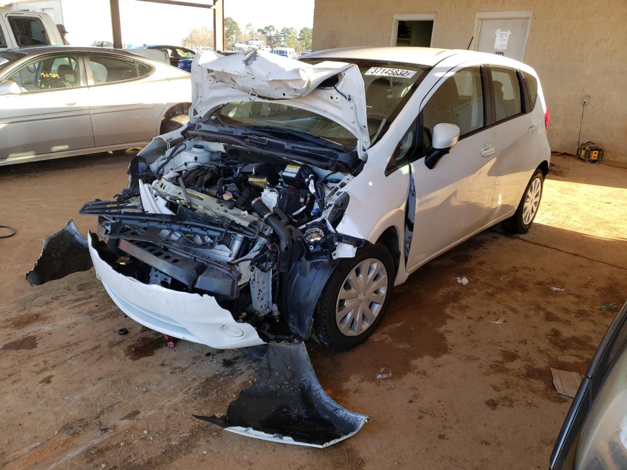 Photo 2 from auction – 2016 NISSAN VERSA NOTE with VIN 3N1CE2CP3GL391003