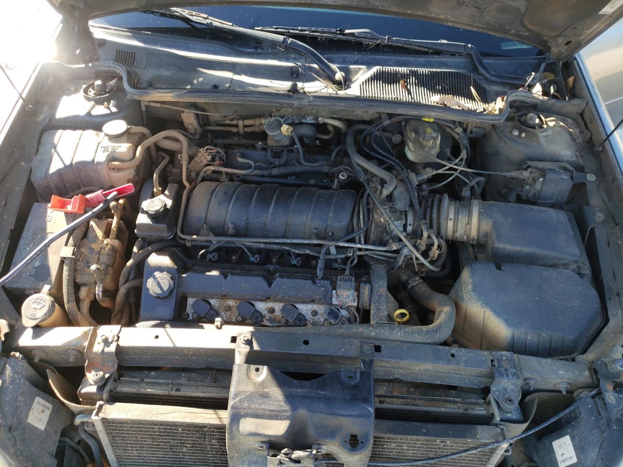 Photo 7 from auction – 2004 CADILLAC DEVILLE with VIN 1G6KD54Y74U159237