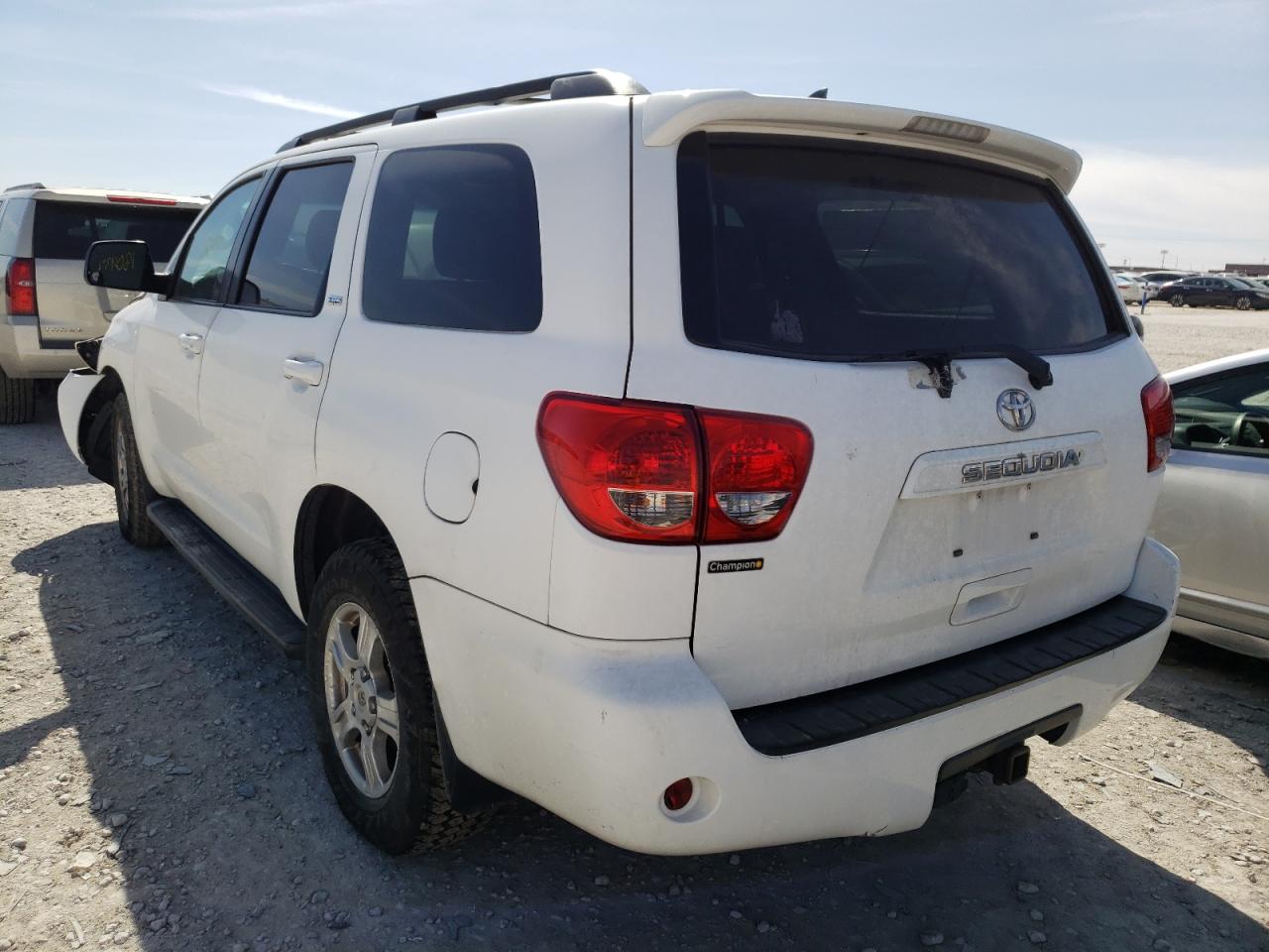 Photo 3 from auction – 2012 TOYOTA SEQUOIA SR with VIN 5TDBM5G13CS002013