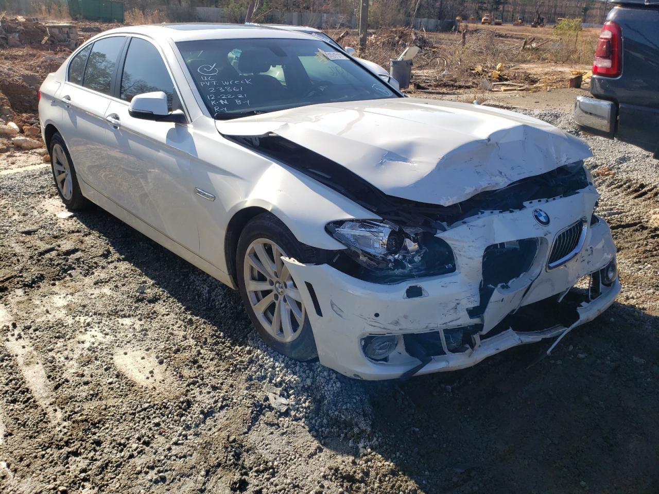 BMW 528 XI 2015 with VIN WBA5A7C51FD621569 - Photo from auction