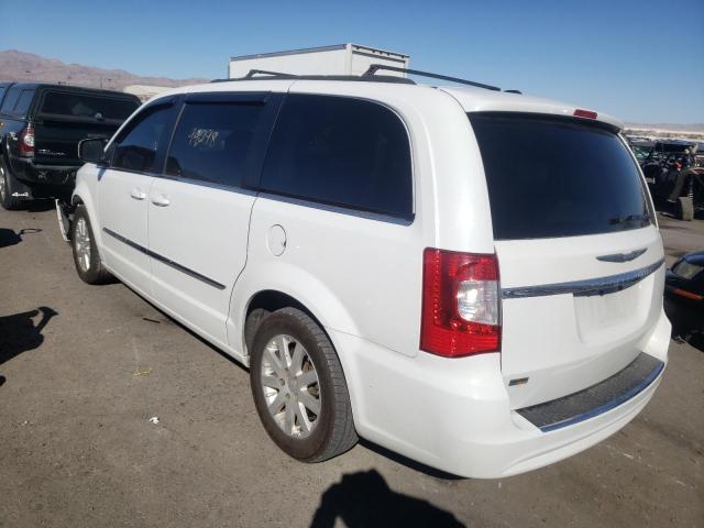 Photo 3 from auction – 2016 CHRYSLER TOWN & COU with VIN 2C4RC1BG1GR165618