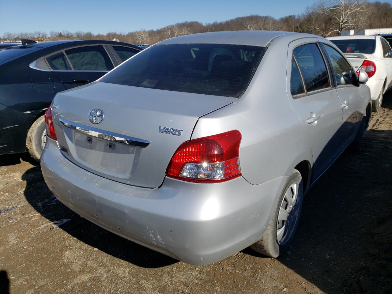Photo 4 from auction – 2008 TOYOTA YARIS with VIN JTDBT923281293532