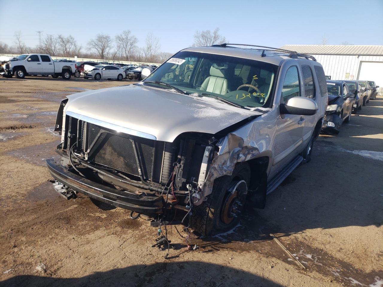 Photo 2 from auction – 2007 GMC YUKON with VIN 1GKFK13017R132958