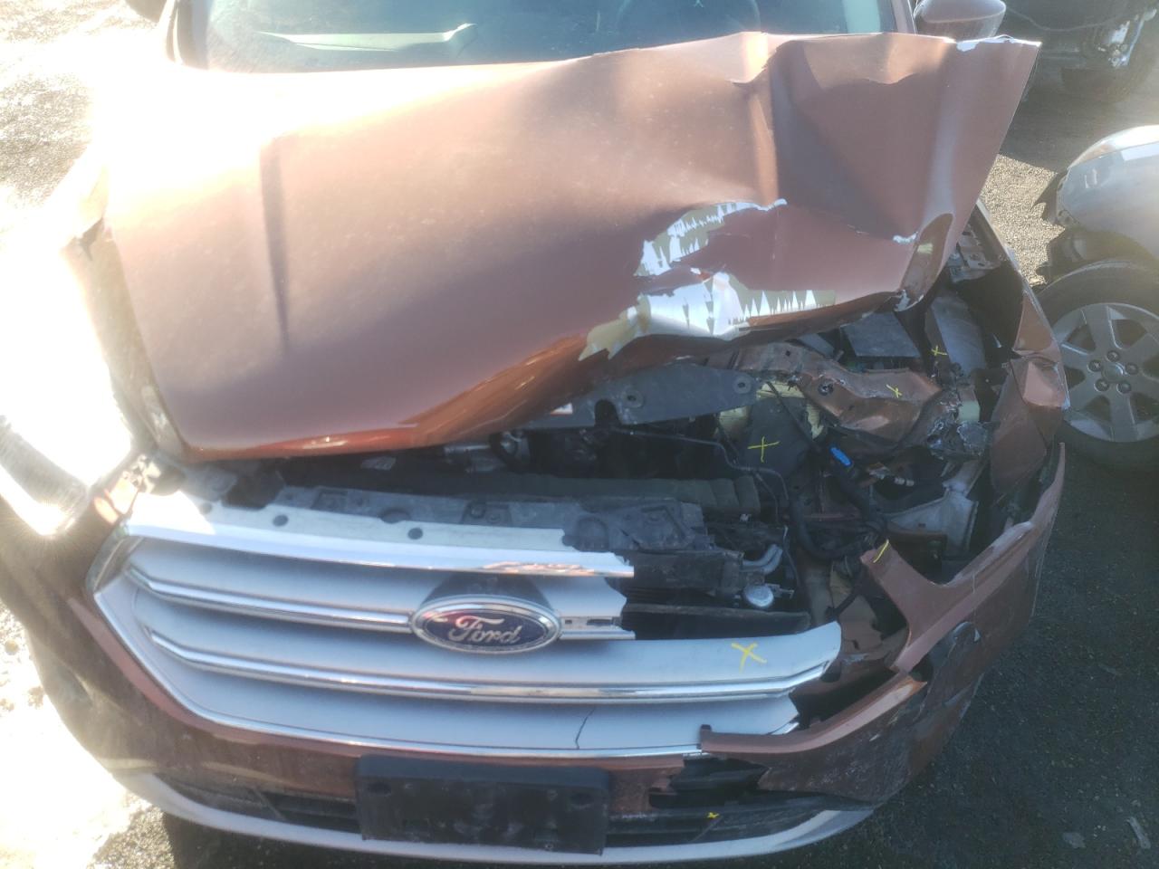 Photo 7 from auction – 2017 FORD ESCAPE SE with VIN 1FMCU0GD5HUE06964