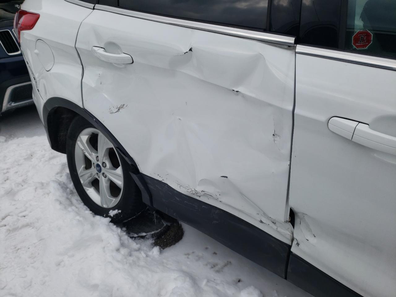 Photo 9 from auction – 2015 FORD ESCAPE SE with VIN 1FMCU0GX4FUC69085