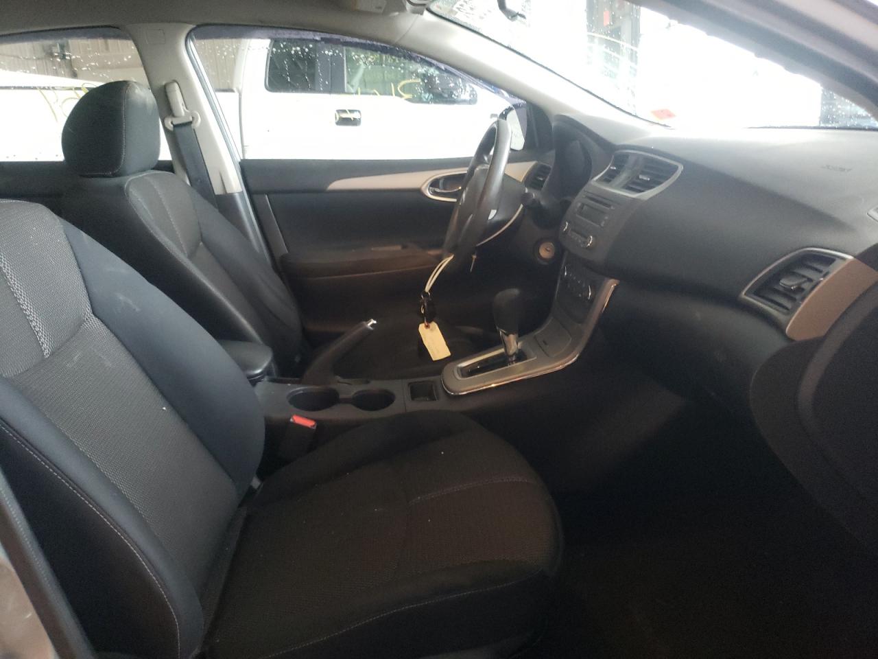 Photo 5 from auction – 2014 NISSAN SENTRA S with VIN 3N1AB7AP3EY338642