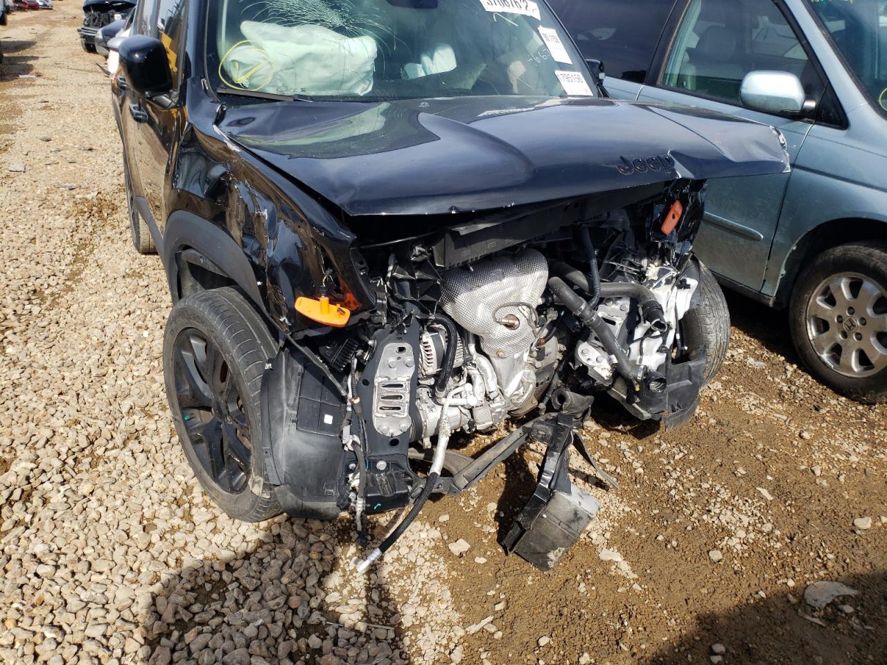 Photo 9 from auction – 2018 JEEP RENEGADE L with VIN ZACCJABB2JPJ54667