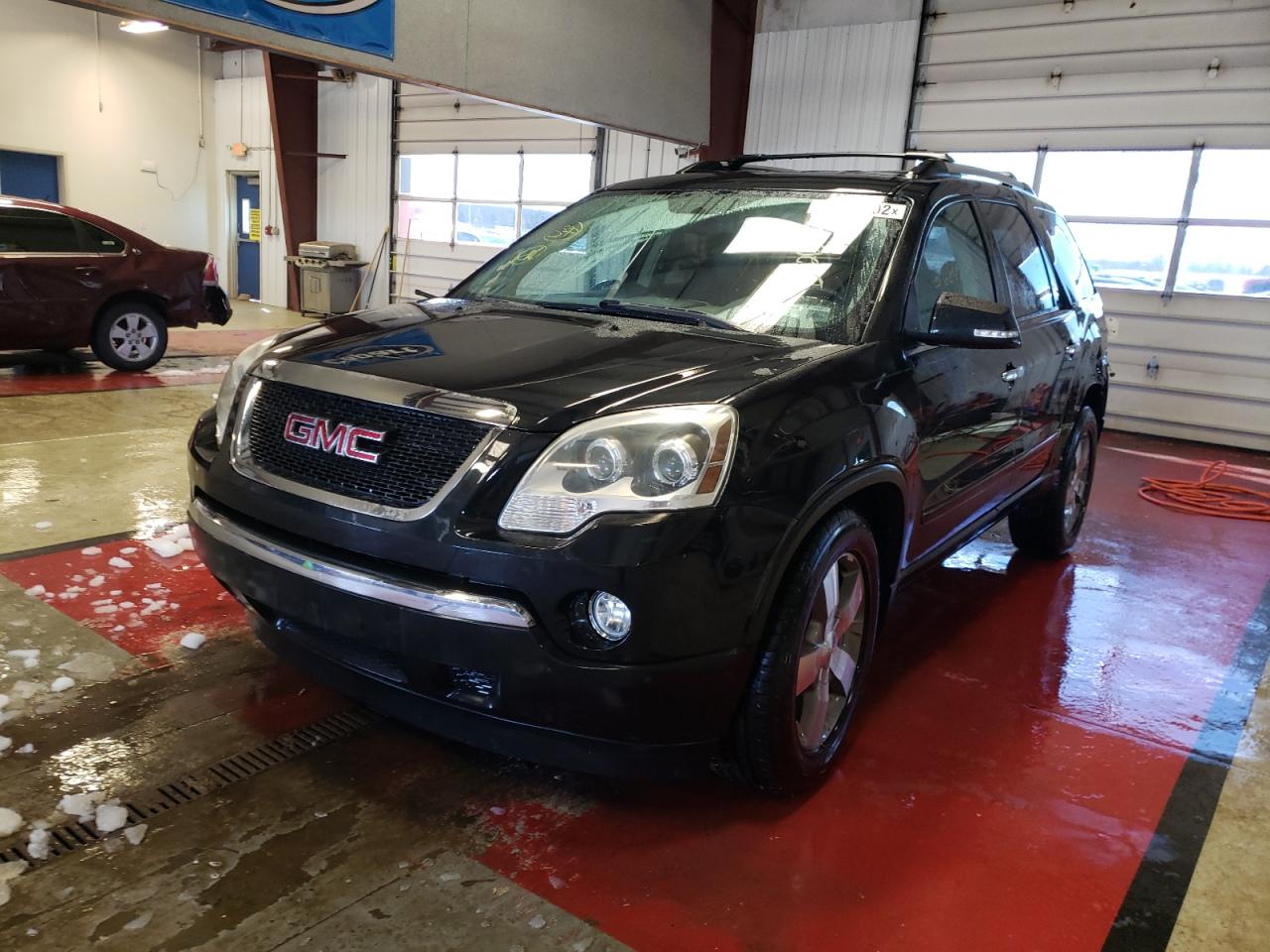 Photo 2 from auction – 2011 GMC ACADIA SLT with VIN 1GKKVRED6BJ128853