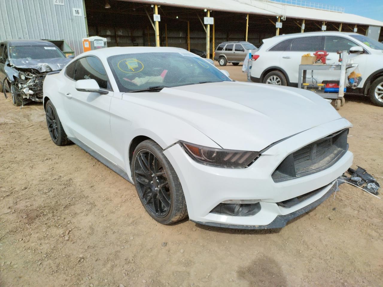 FORD MUSTANG 2017 z numerem VIN 1FA6P8TH8H5282849 - Zdjęcie z aukcji
