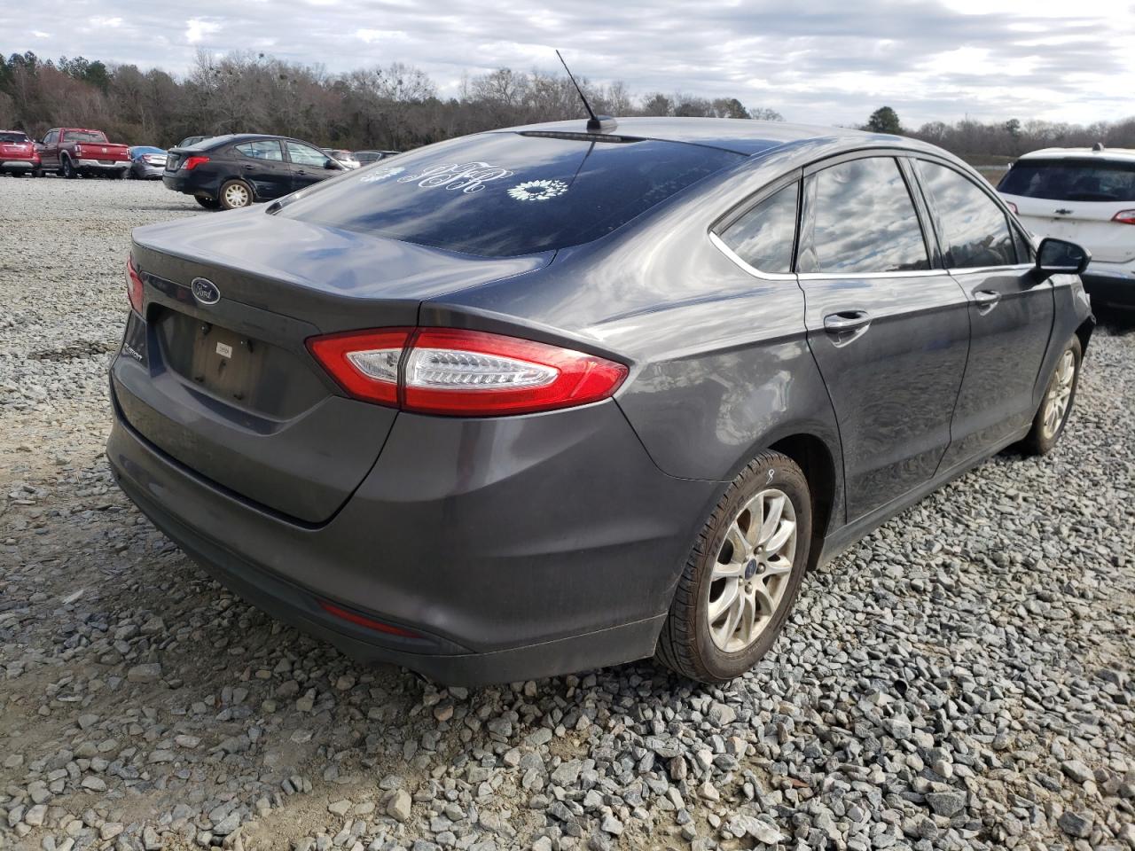Photo 4 from auction – 2016 FORD FUSION S with VIN 3FA6P0G7XGR359672