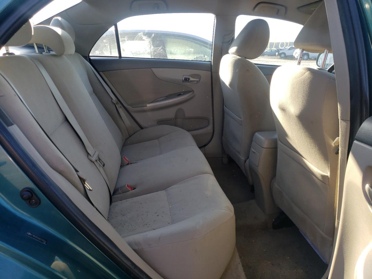 Photo 6 from auction – 2010 TOYOTA COROLLA BA with VIN 2T1BU4EE6AC515424