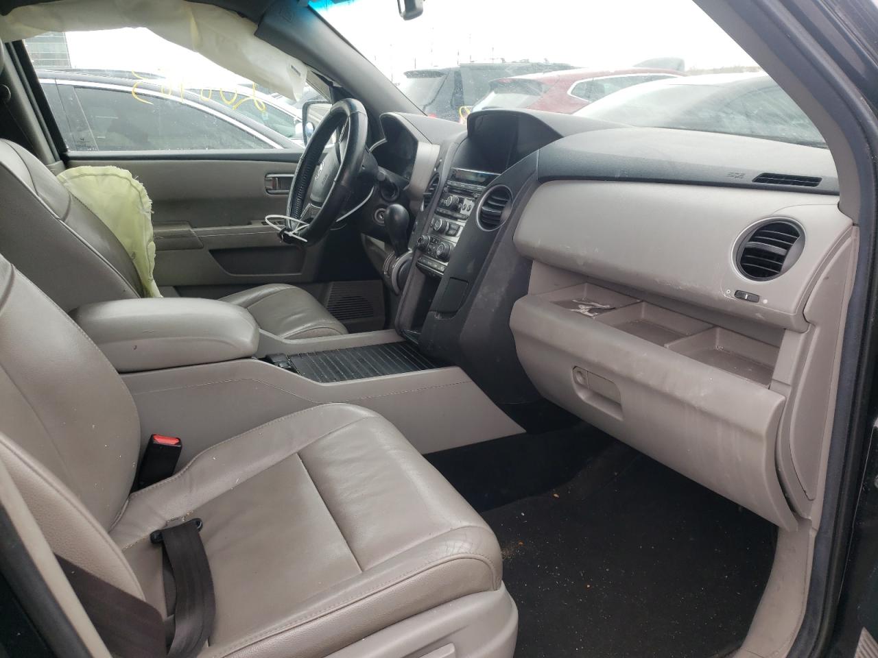 Photo 5 from auction – 2013 HONDA PILOT EXL with VIN 5FNYF4H50DB501177