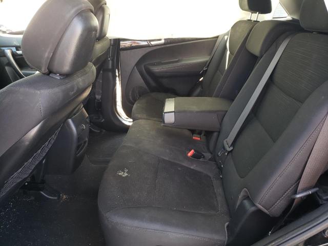 Photo 6 from auction – 2015 KIA SORENTO LX with VIN 5XYKT3A60FG596069