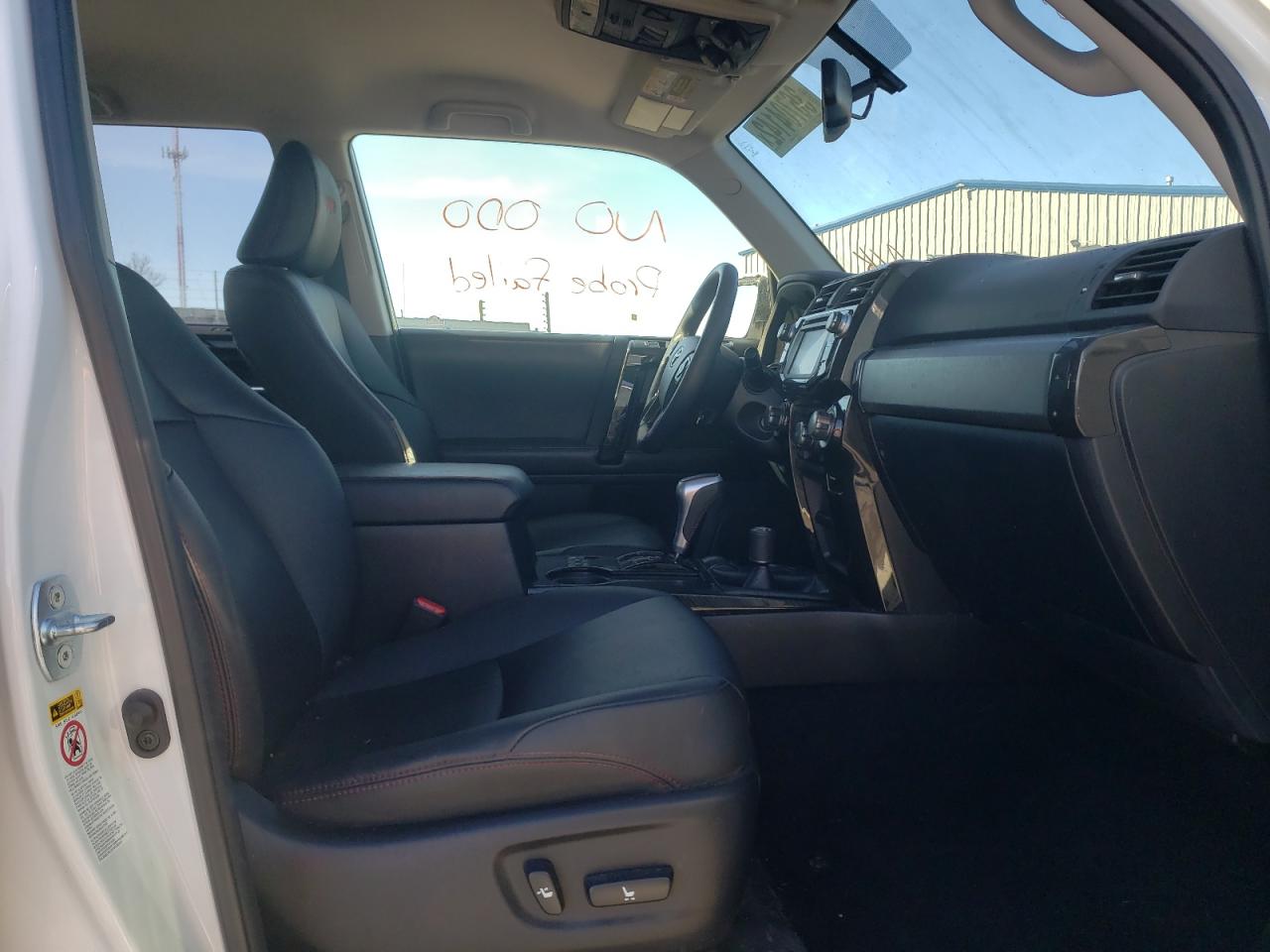 Photo 5 from auction – 2019 TOYOTA 4RUNNER SR with VIN JTEBU5JR9K5627255