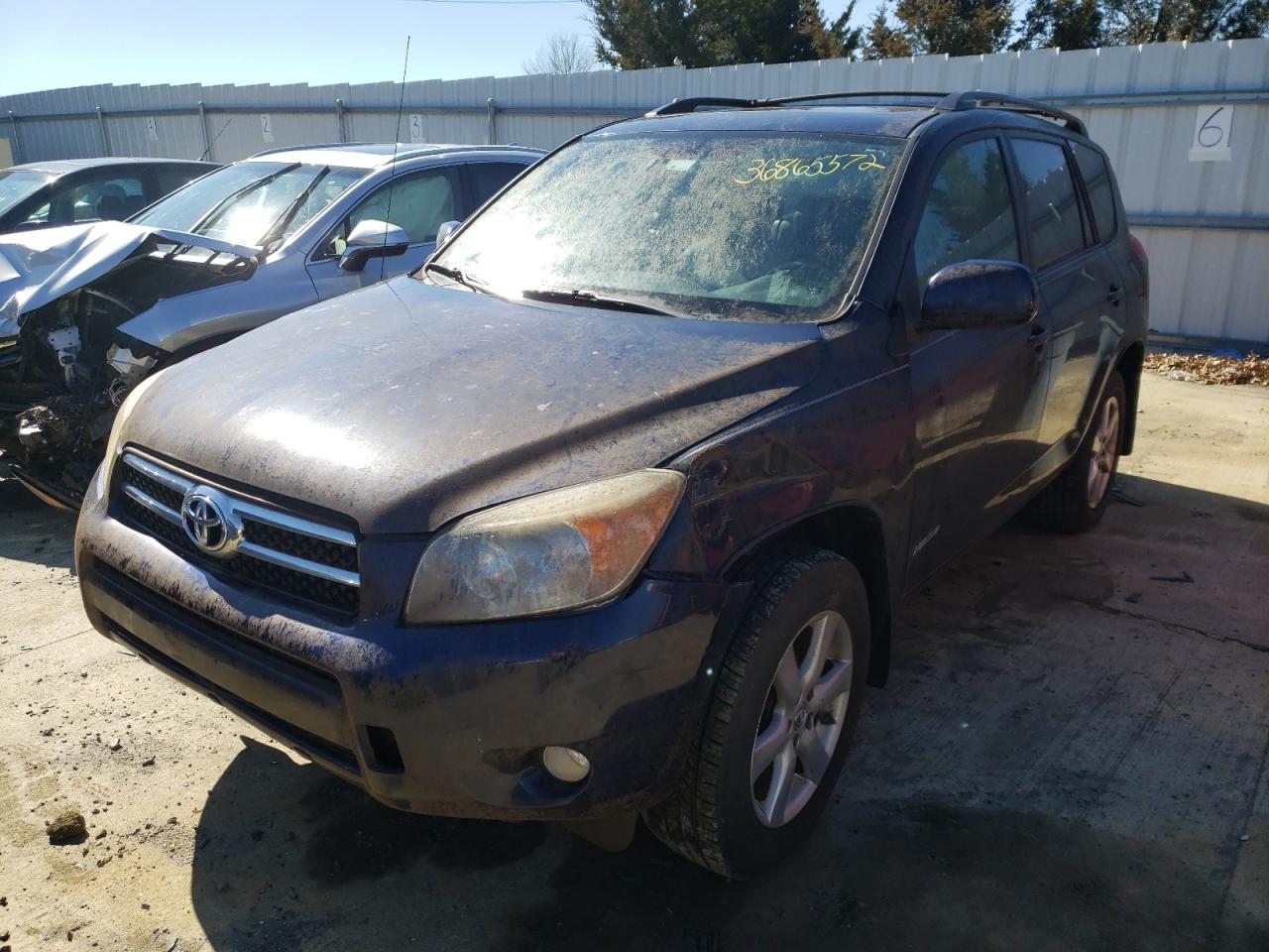 Photo 2 from auction – 2007 TOYOTA RAV4 LIMIT with VIN JTMBD31V875106380
