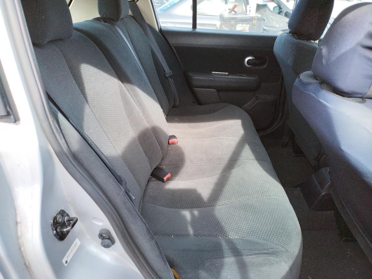 صورة رقم 6 من المزاد - 2012 NISSAN VERSA S مع VIN 3N1BC1CP2CK222666