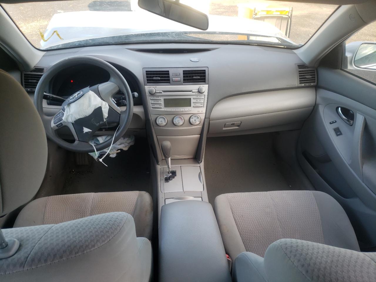 Photo 9 from auction – 2011 TOYOTA CAMRY BASE with VIN 4T4BF3EK9BR169028