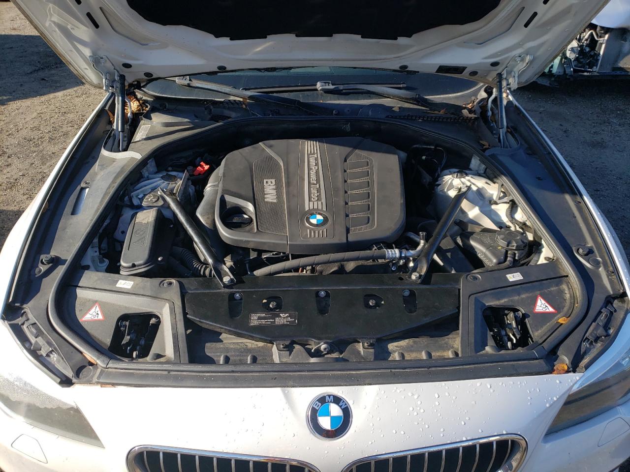 Photo 7 from auction – 2014 BMW 535 D with VIN WBAXA5C53ED689092