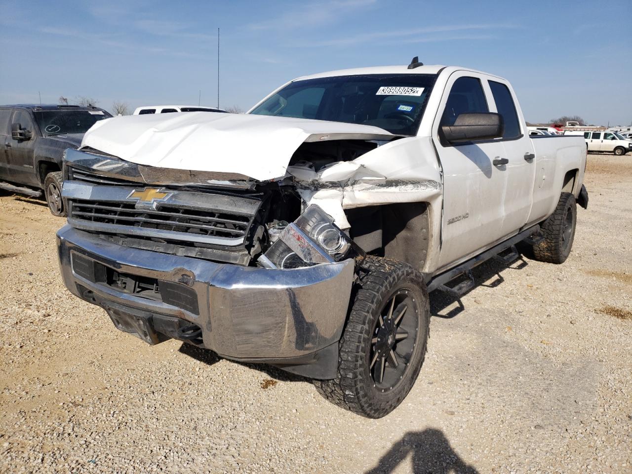 Photo 2 from auction – 2016 CHEVROLET SILVERADO with VIN 1GC2CUEG5GZ350162