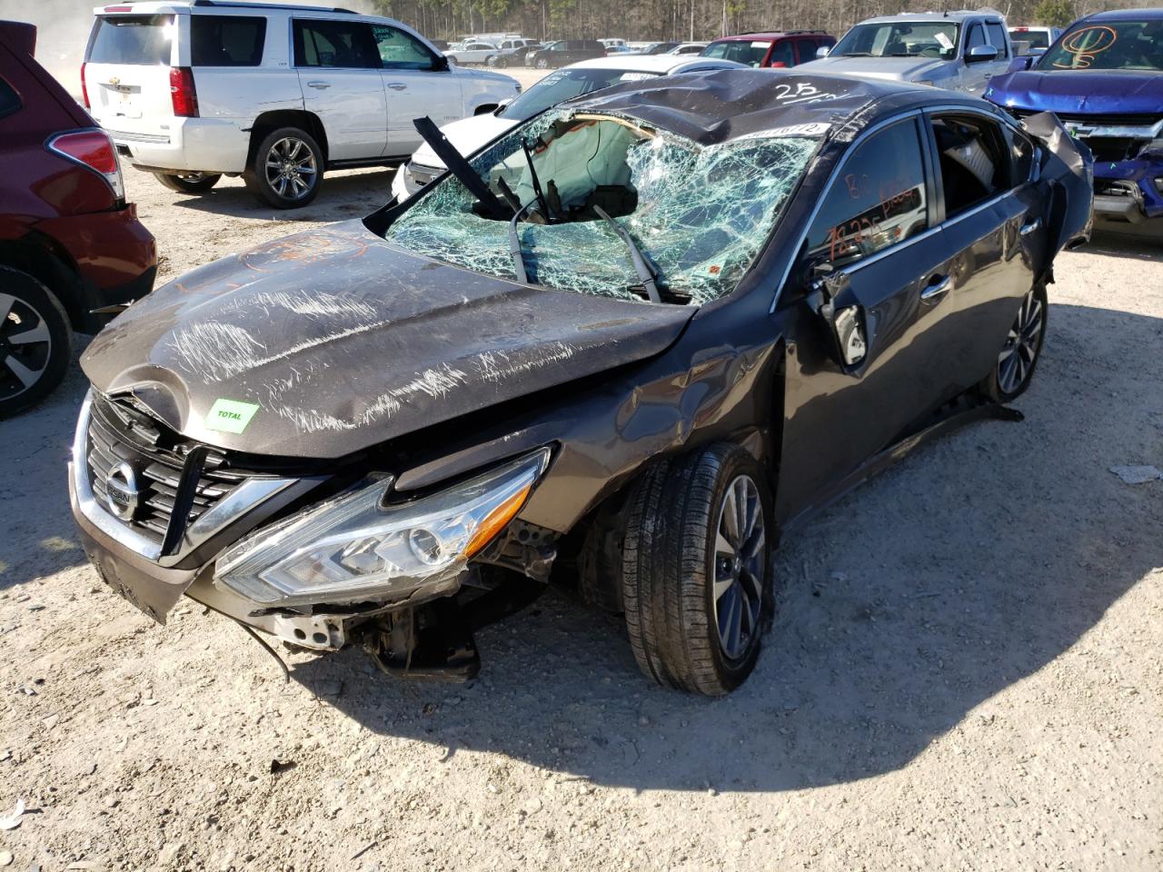 Photo 2 from auction – 2017 NISSAN ALTIMA 2.5 with VIN 1N4AL3AP8HC176187