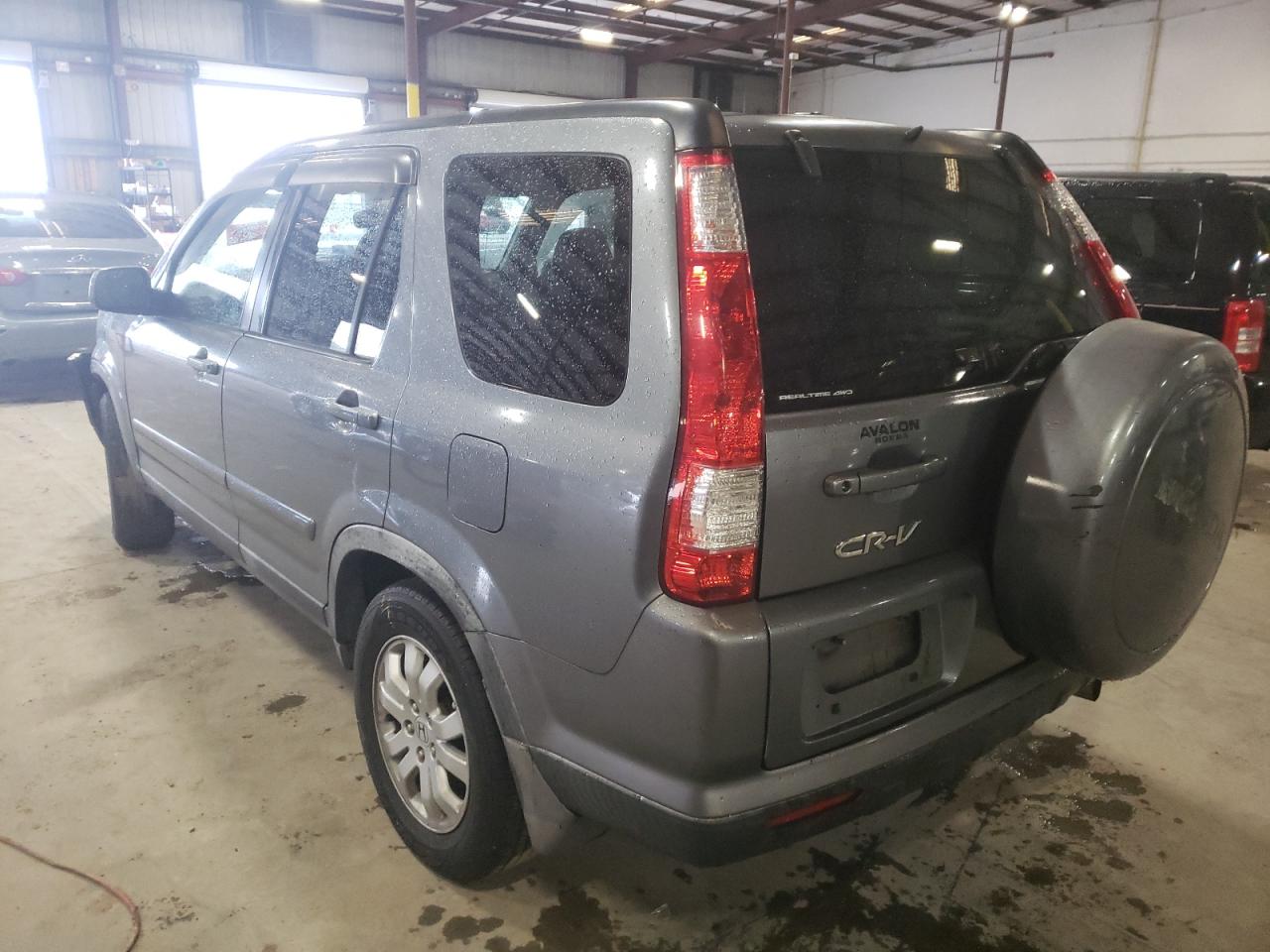 Photo 3 from auction – 2005 HONDA CR-V SE with VIN JHLRD78975C005146