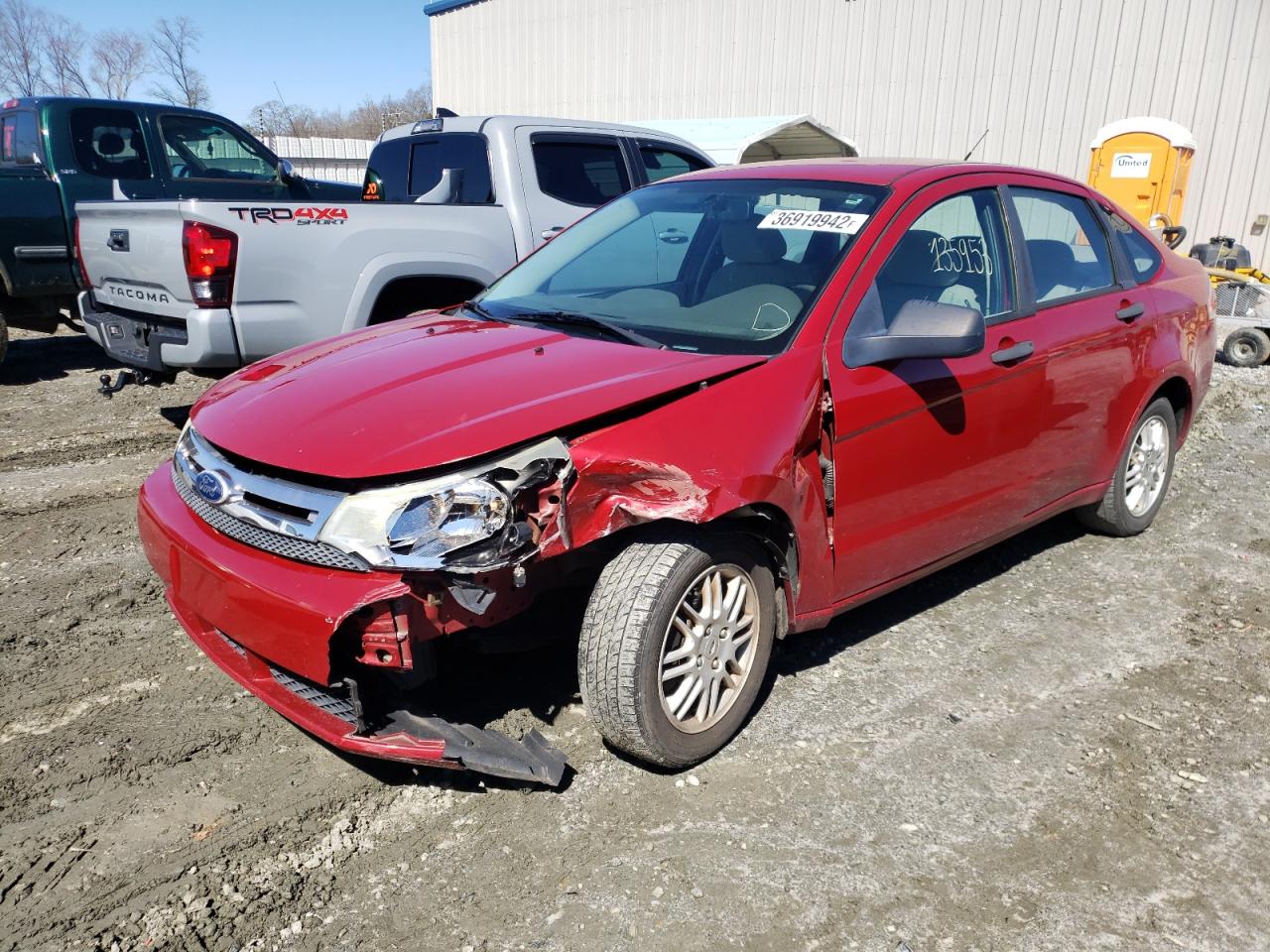 Photo 2 from auction – 2010 FORD FOCUS SE with VIN 1FAHP3FN8AW288986