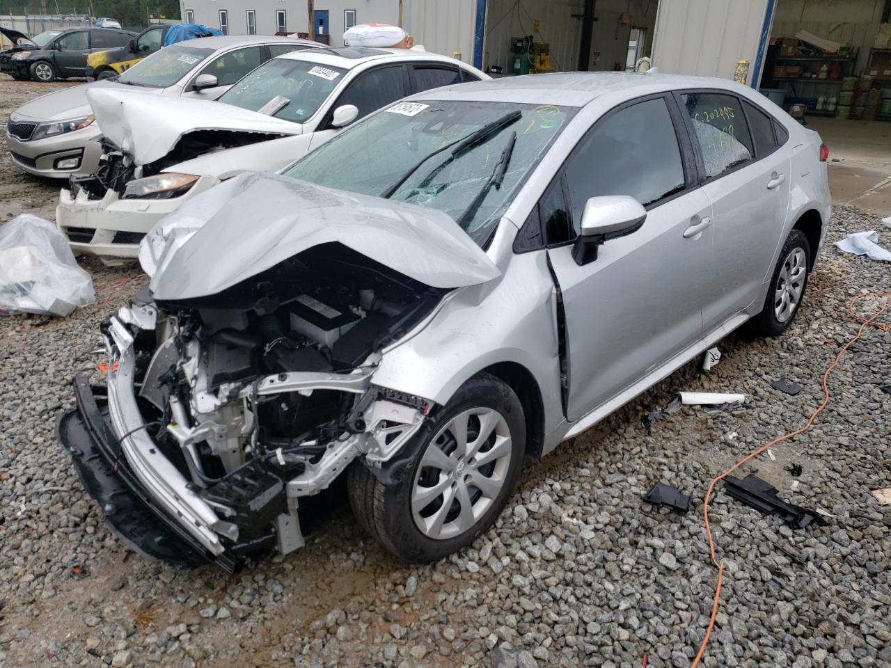 Photo 2 from auction – 2021 TOYOTA COROLLA LE with VIN 5YFEPMAE2MP259975