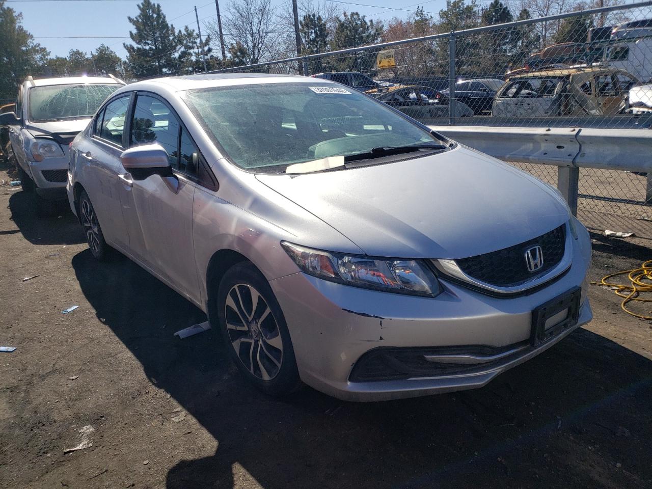 HONDA CIVIC EX 2015 with VIN 2HGFB2F85FH537952 - Photo from auction
