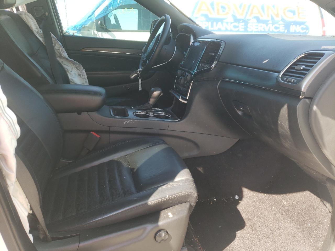 Photo 5 from auction – 2019 JEEP GRAND CHER with VIN 1C4RJEBG2KC543296