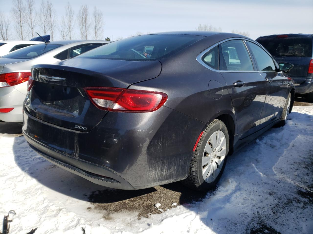 Photo 4 from auction – 2015 CHRYSLER 200 LX with VIN 1C3CCCFB4FN573854