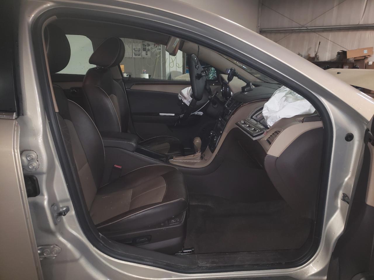 Photo 5 from auction – 2010 CHEVROLET MALIBU LTZ with VIN 1G1ZE5EB5AF271983