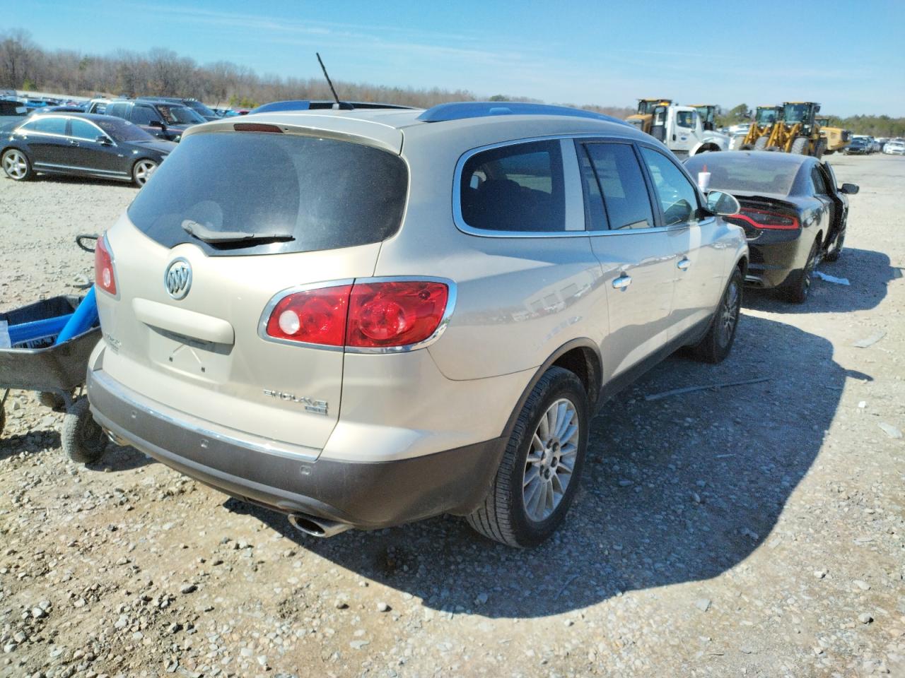 Photo 4 from auction – 2009 BUICK ENCLAVE CX with VIN 5GAEV23D19J165758