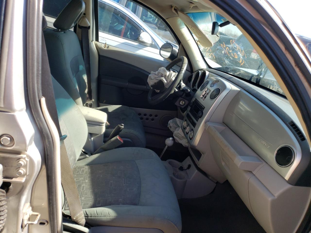 Photo 5 from auction – 2007 CHRYSLER PT CRUISER with VIN 3A4FY58B17T526537