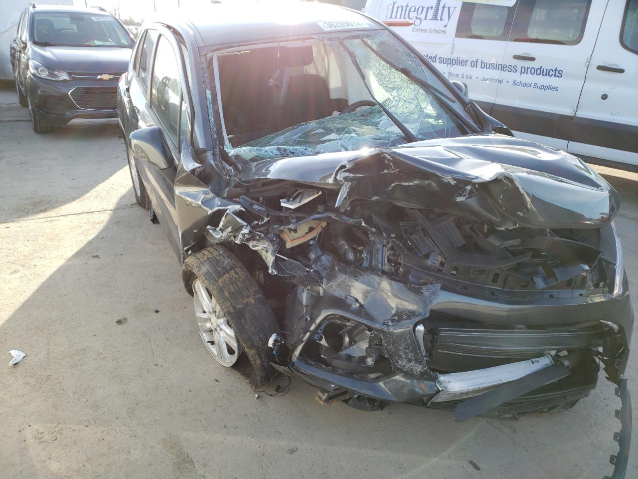 CHEVROLET TRAX LS 2019 with VIN 3GNCJNSB6KL214333 - Photo from auction
